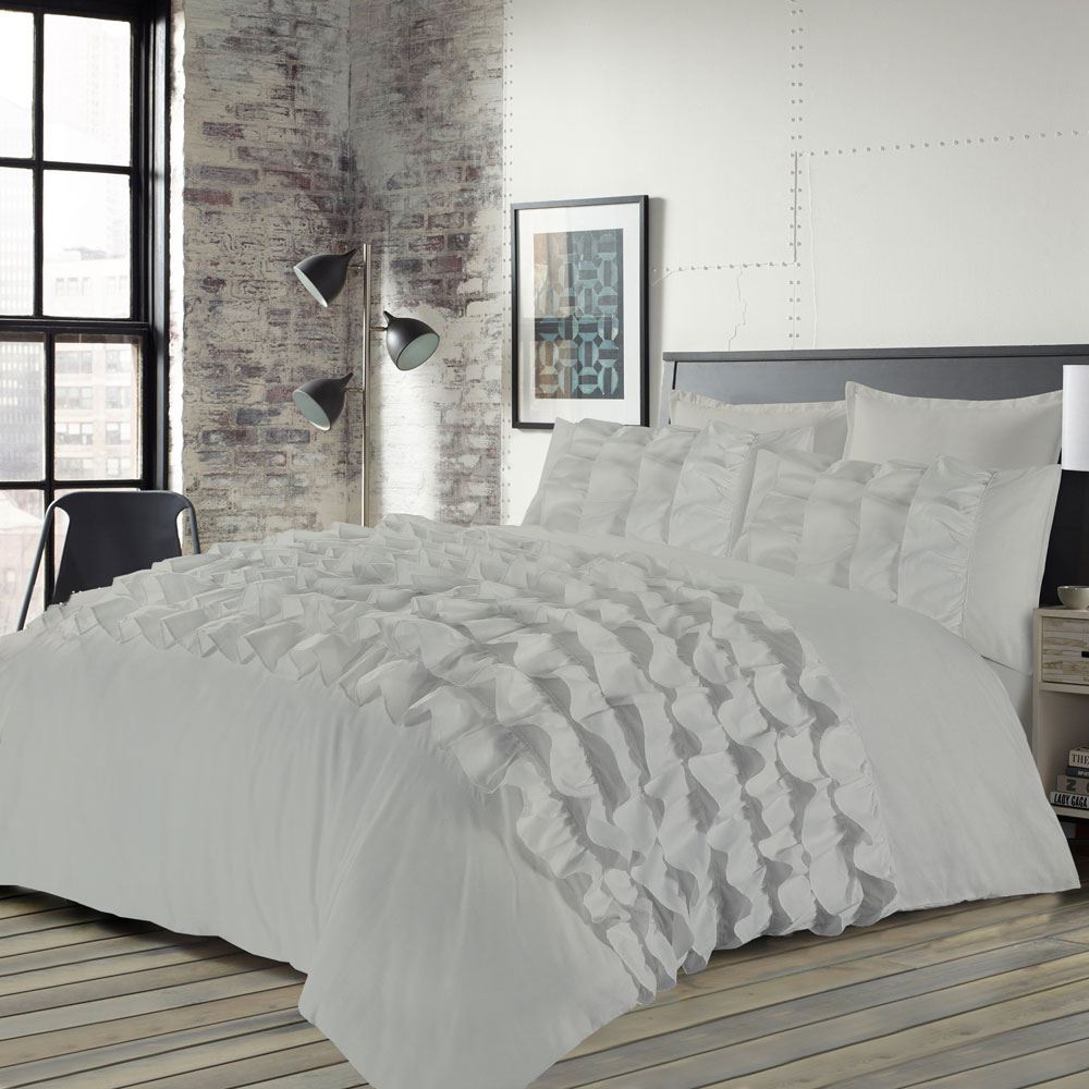 Night Zone Priscilla Frilled Duvet Cover Set