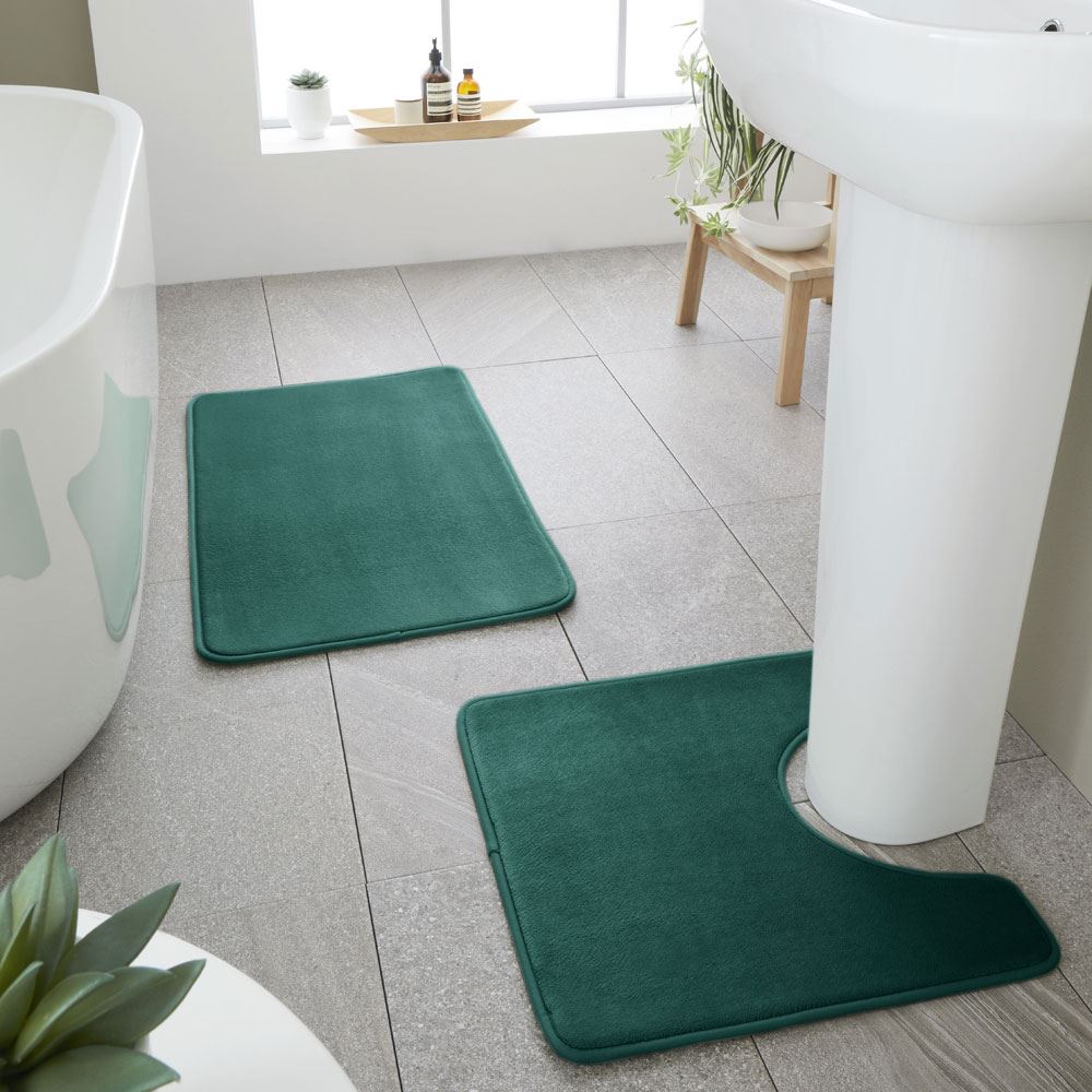 Catherine Lansfield Anti-Bacterial Memory Foam Bath Mat & Pedestal Mat Set