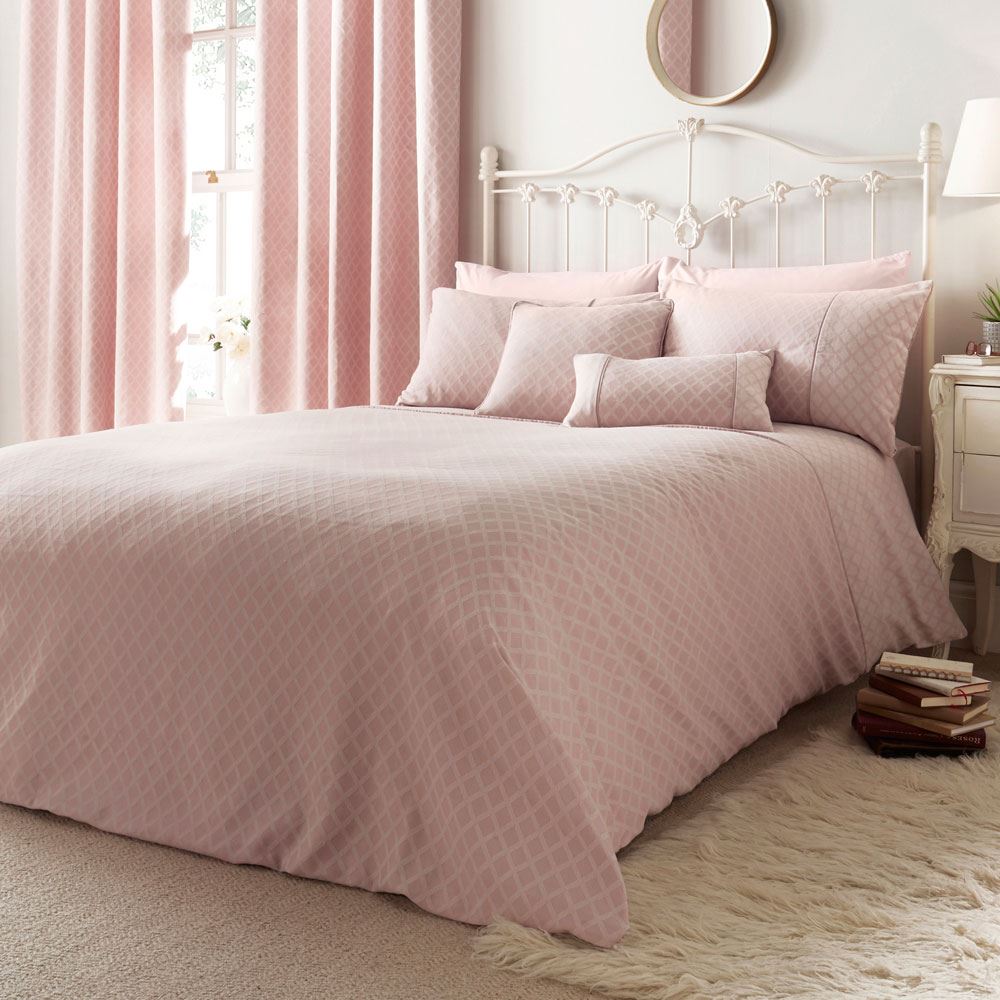Dreams & Drapes Woven Croma Geometric Jacquard Duvet Cover Set