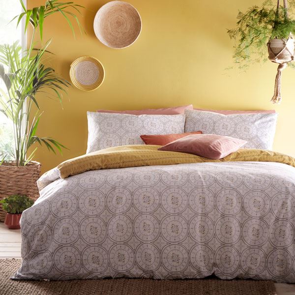 Furn Mandala Print Reversible Duvet Cover Set