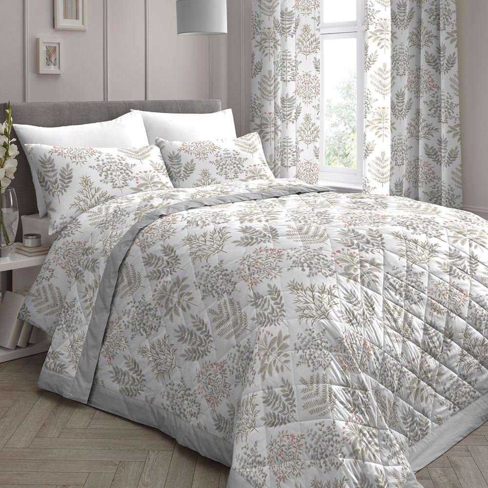Dreams & Drapes Emily Botanical Quilted Bedspread