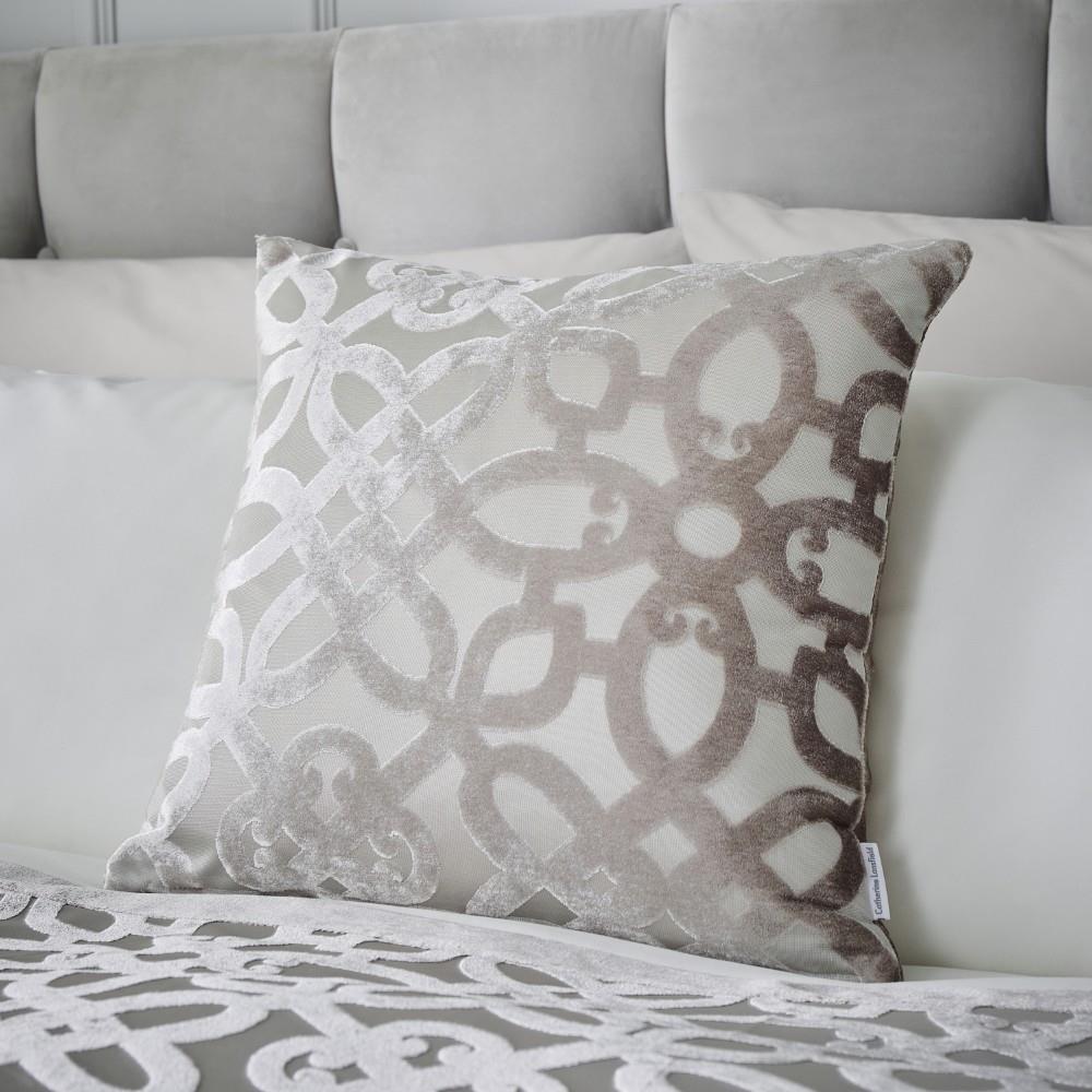 Catherine Lansfield Lattice Cut Velvet 43x43cm