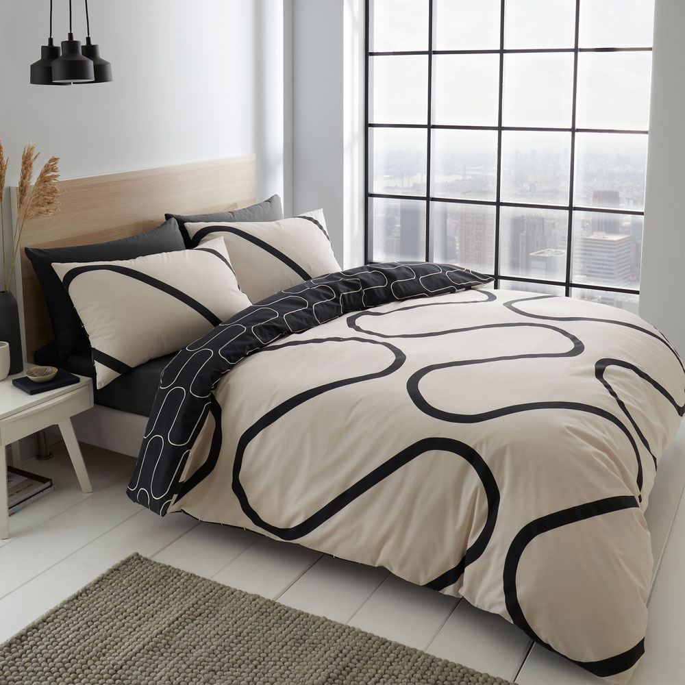 Catherine Lansfield Linear Curve Geometric Print Easy Care Reversible Duvet Cover Set