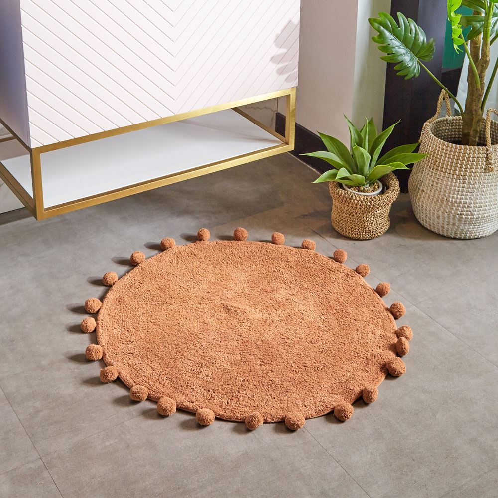 Furn Circle Pom Pom Fringed 100% Cotton Bath Mat
