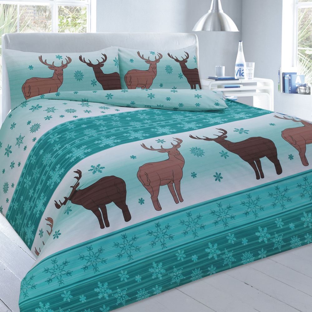 Night Zone Christmas Fawn Reversible Duvet Cover Set