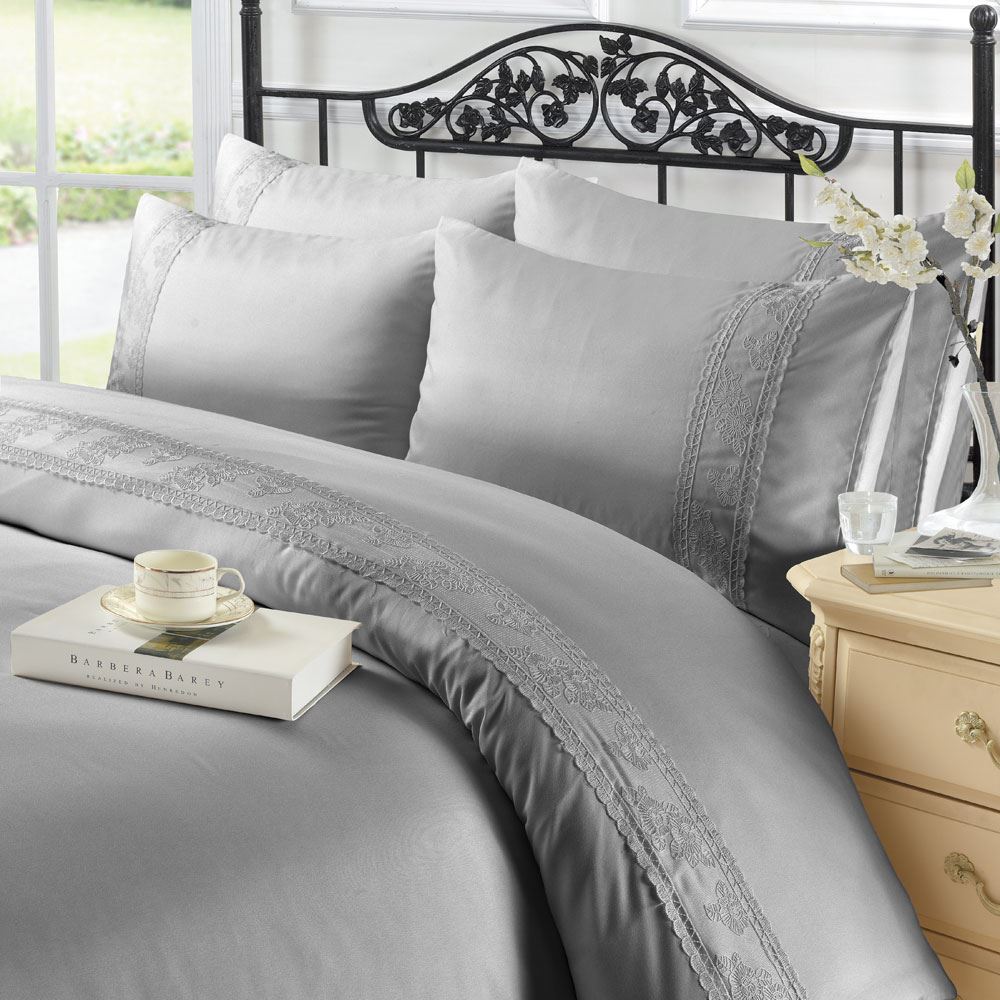Night Zone Charlotte Lace Duvet Cover Set
