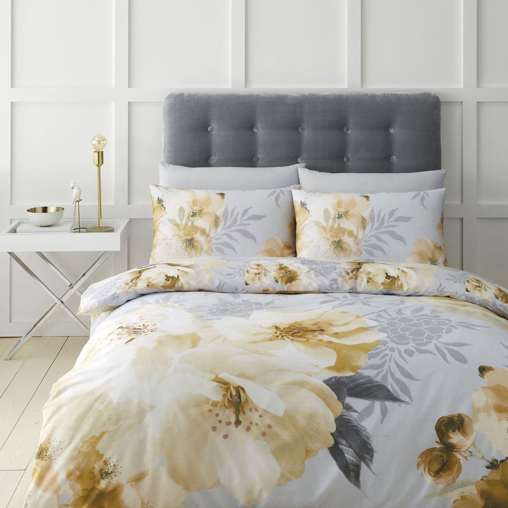 Catherine Lansfield Dramatic Floral Print Easy Care Reversible Duvet Cover Set