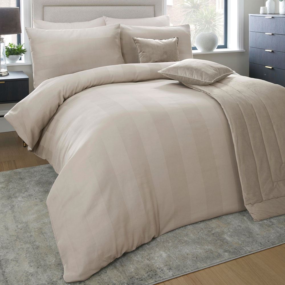 Appletree Boutique Capri Dobby Stripe 100% Cotton 200 Thread Count Duvet Cover Set