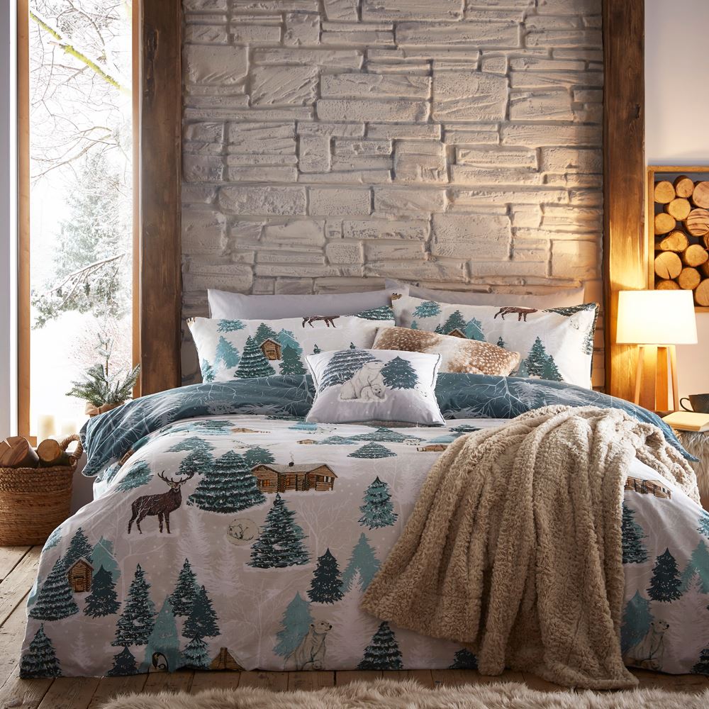 Furn Arcticus Winter Wonderland Print Reversible Duvet Cover Set