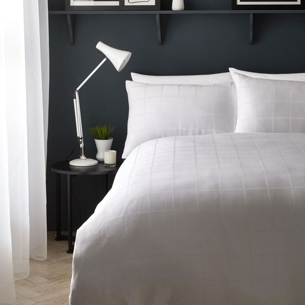 Appletree Boutique Sorelle Check 100% Cotton 200 Thread Count Duvet Cover Set