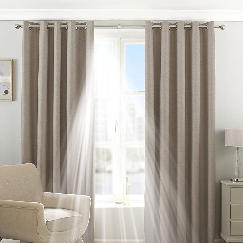 Riva Home Eclipse Plain Thermal Blackout Eyelet Lined Curtains