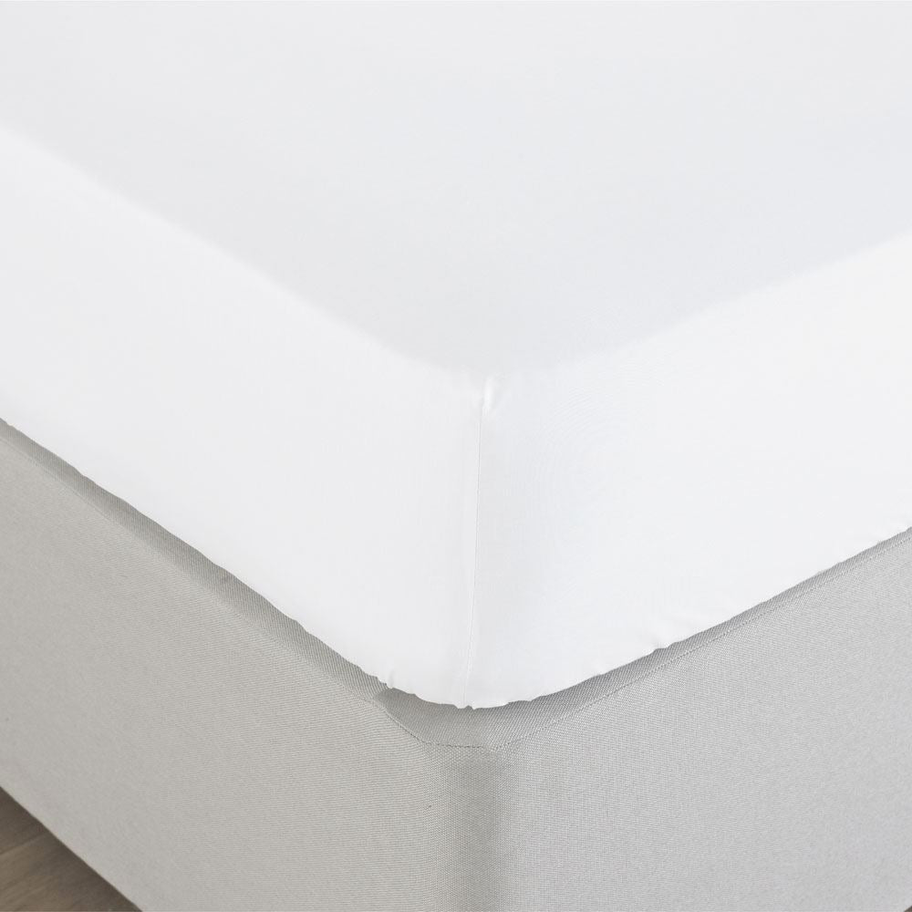 Paoletti Bamboo 100% Cotton 200 Thread Count Fitted Sheet