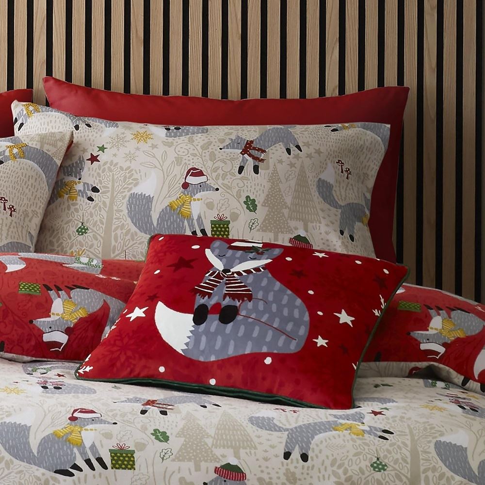 Fusion Christmas Foraging Fox Print Piped Edge Filled Cushion