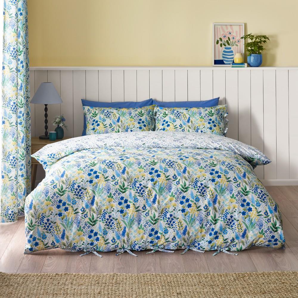 Catherine Lansfield Tilly Floral Reversible King Duvet Cover Set with Pillowcases Blue