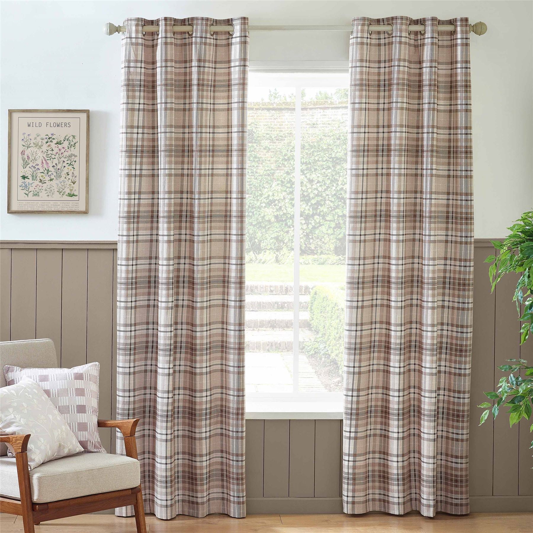 Catherine Lansfield Cullen Thermal Check Brushed 100% Cotton Eyelet Lined Curtains