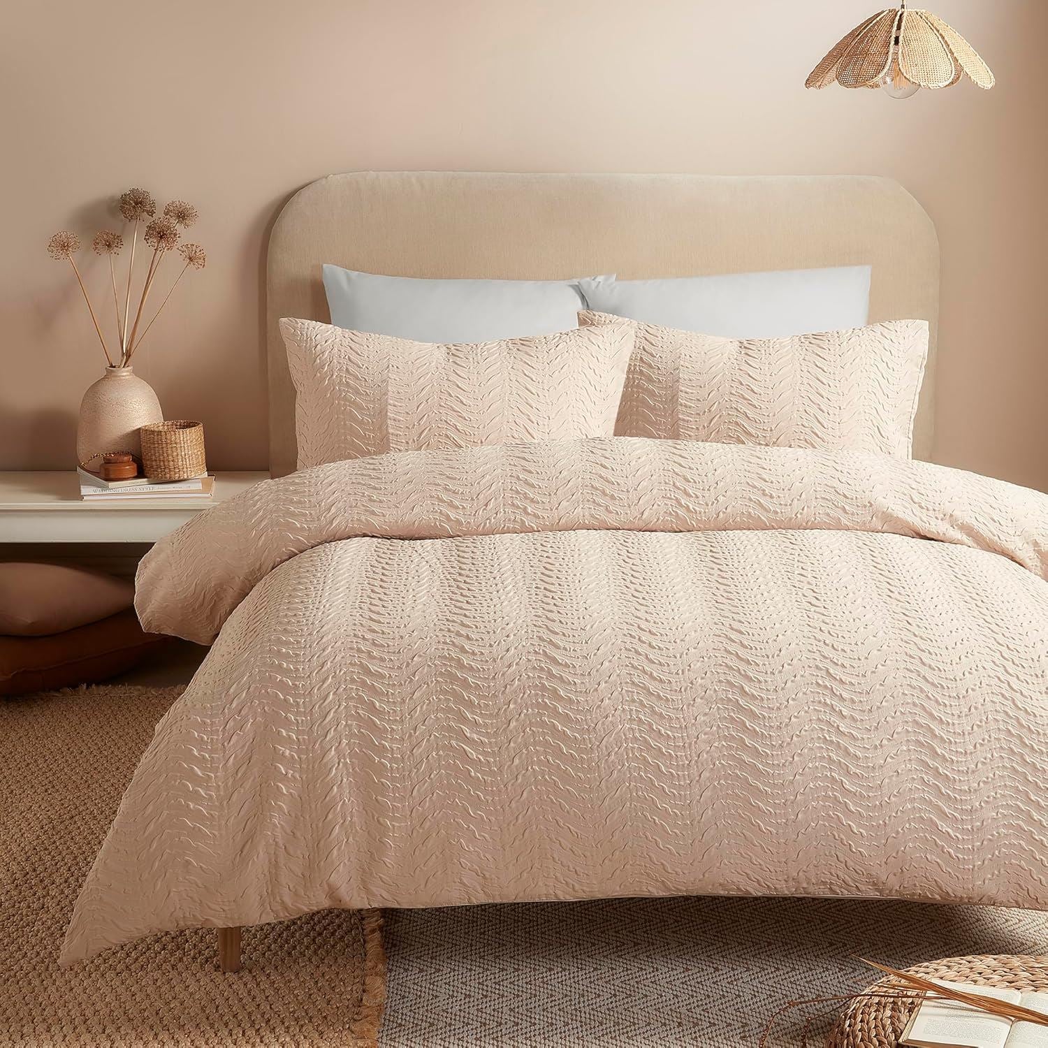 Serene Embossed Curve Luxurious Textured Duvet Cover Set
