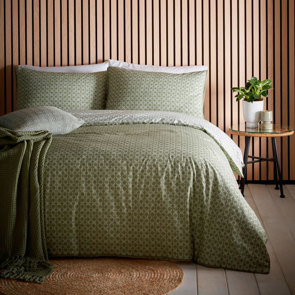 Appletree Loft Orson Contemporary Print 100% Cotton Duvet Cover Set