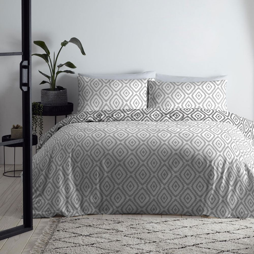 Fusion Navaho Geometric Print Easy Care Reversible Duvet Cover Set