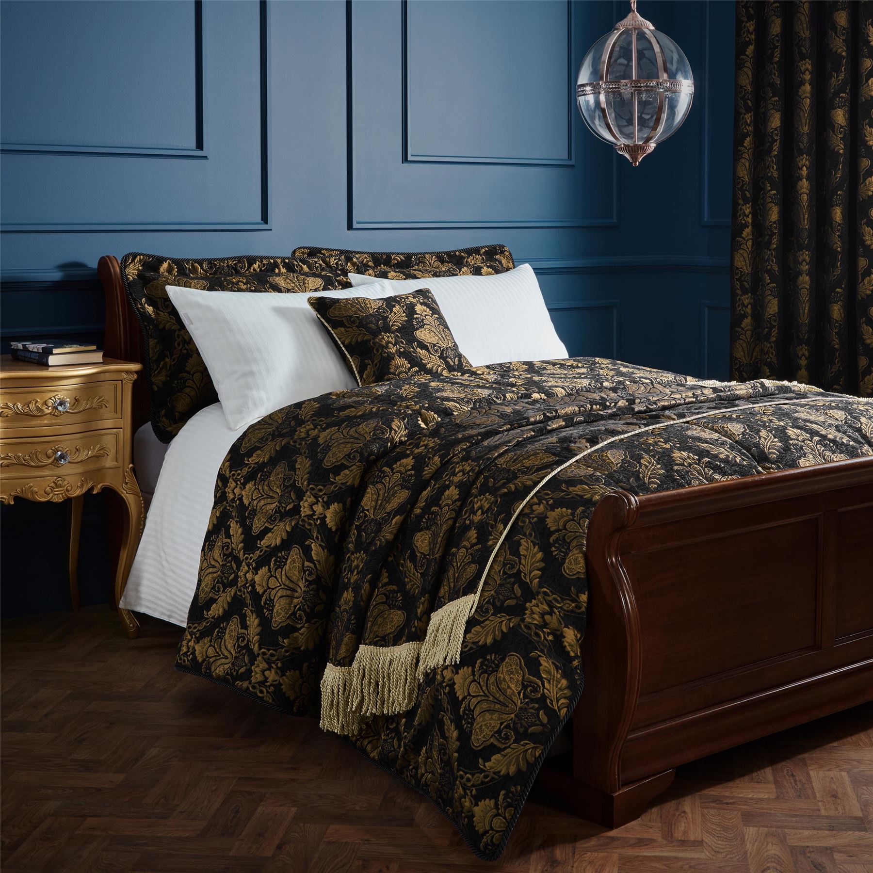 Paoletti Shiraz Comforter Bedspread