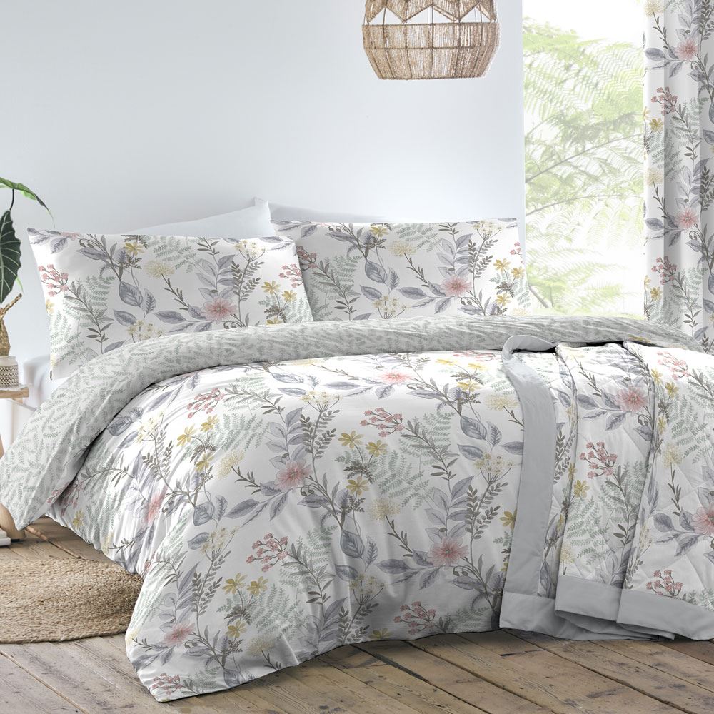 Dreams & Drapes Maisie Floral Print Reversible Easy Care Duvet Cover Set