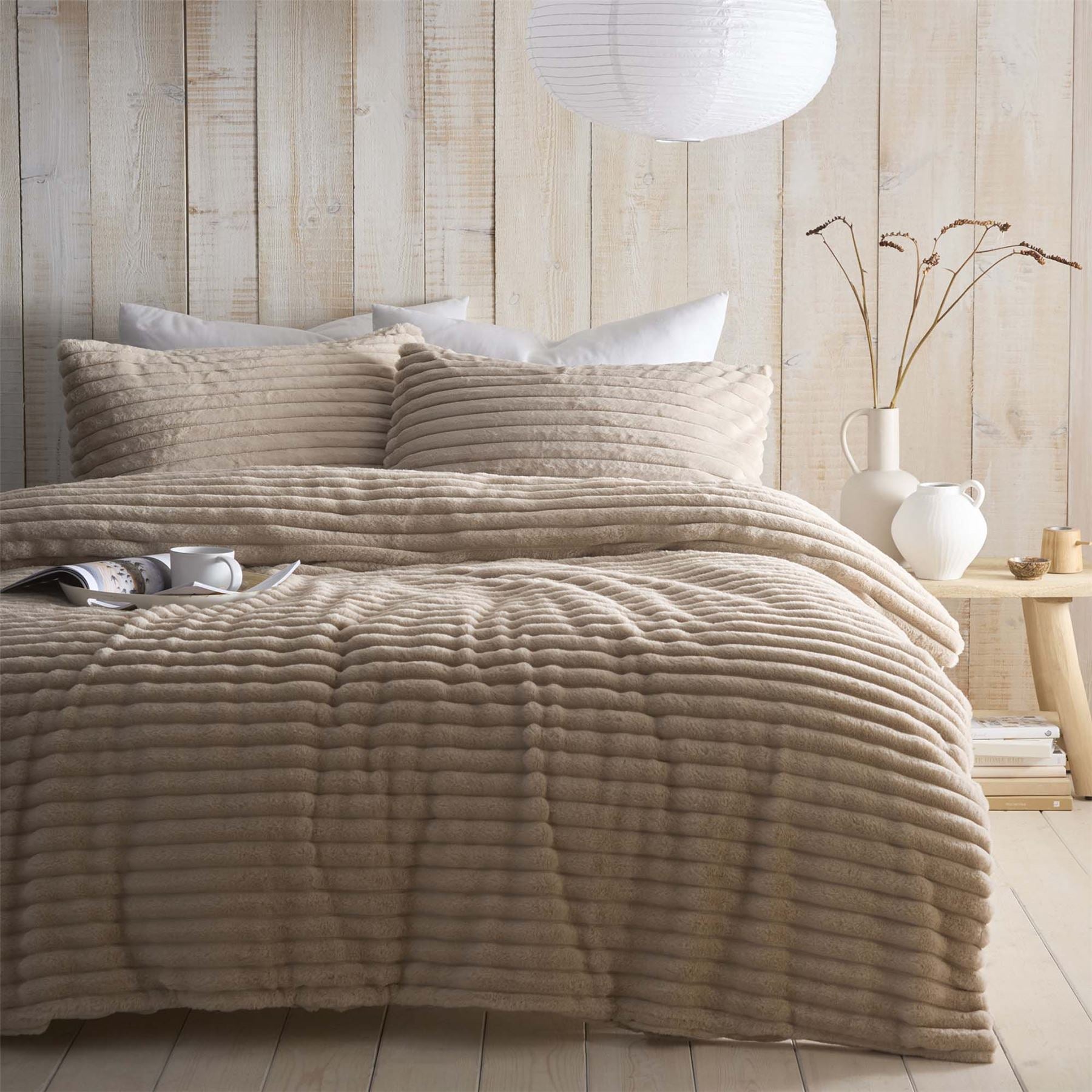 Appletree Hygge Morritz Ribbed Faux Fur Duvet Cover Set