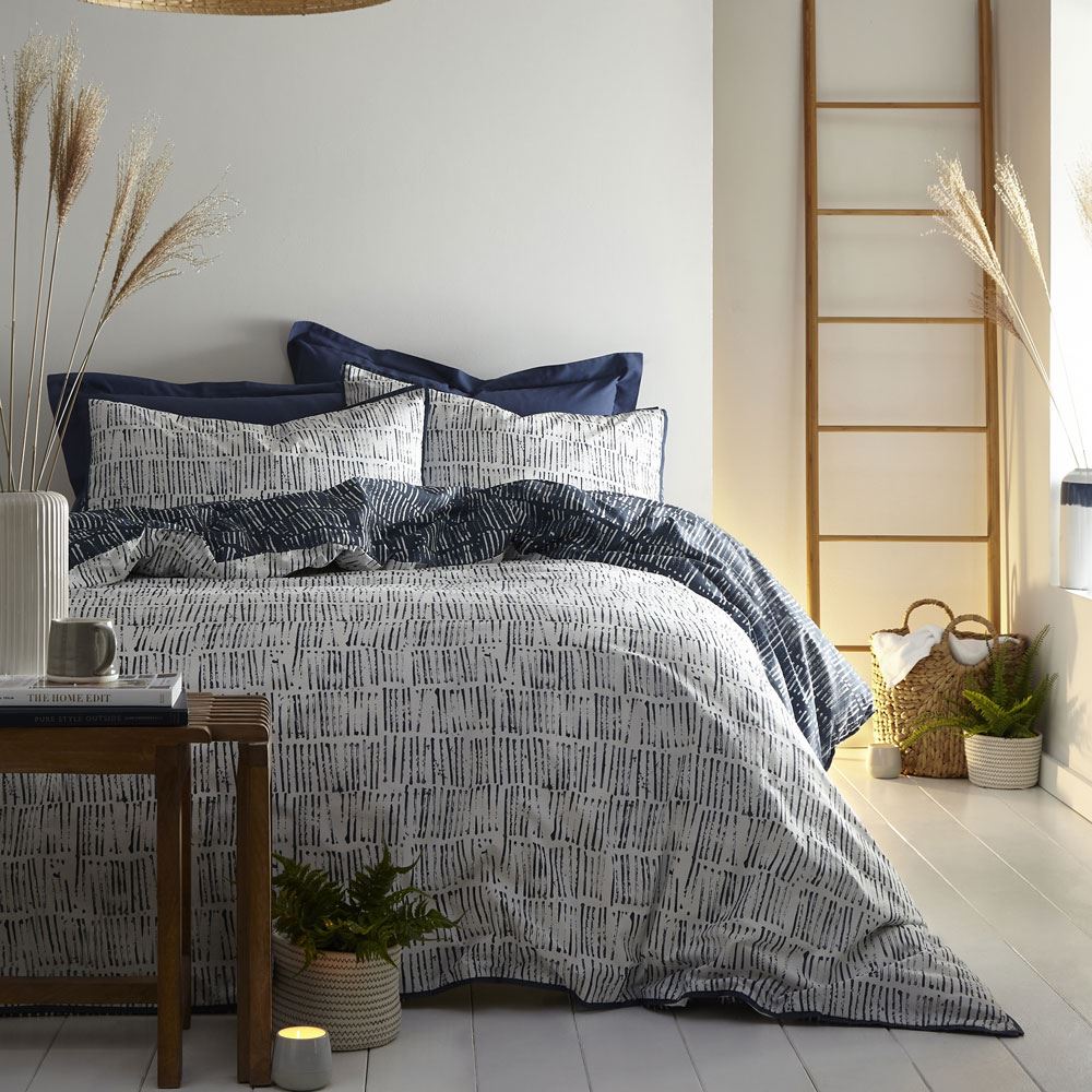Appletree Loft Matches Print Reversible 100% Cotton Duvet Cover Set