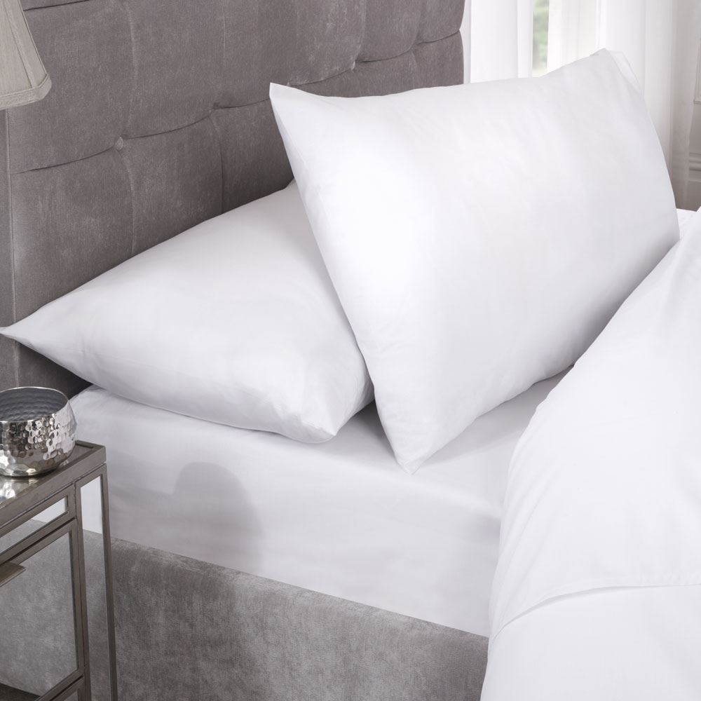 Emma Barclay Easy Care Polycotton Percale 180 Thread Count Fitted Sheet