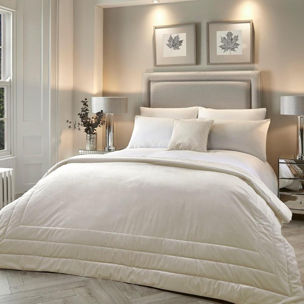 Laurence Llewelyn Bowen Chic Velvet Quilted Bedspread