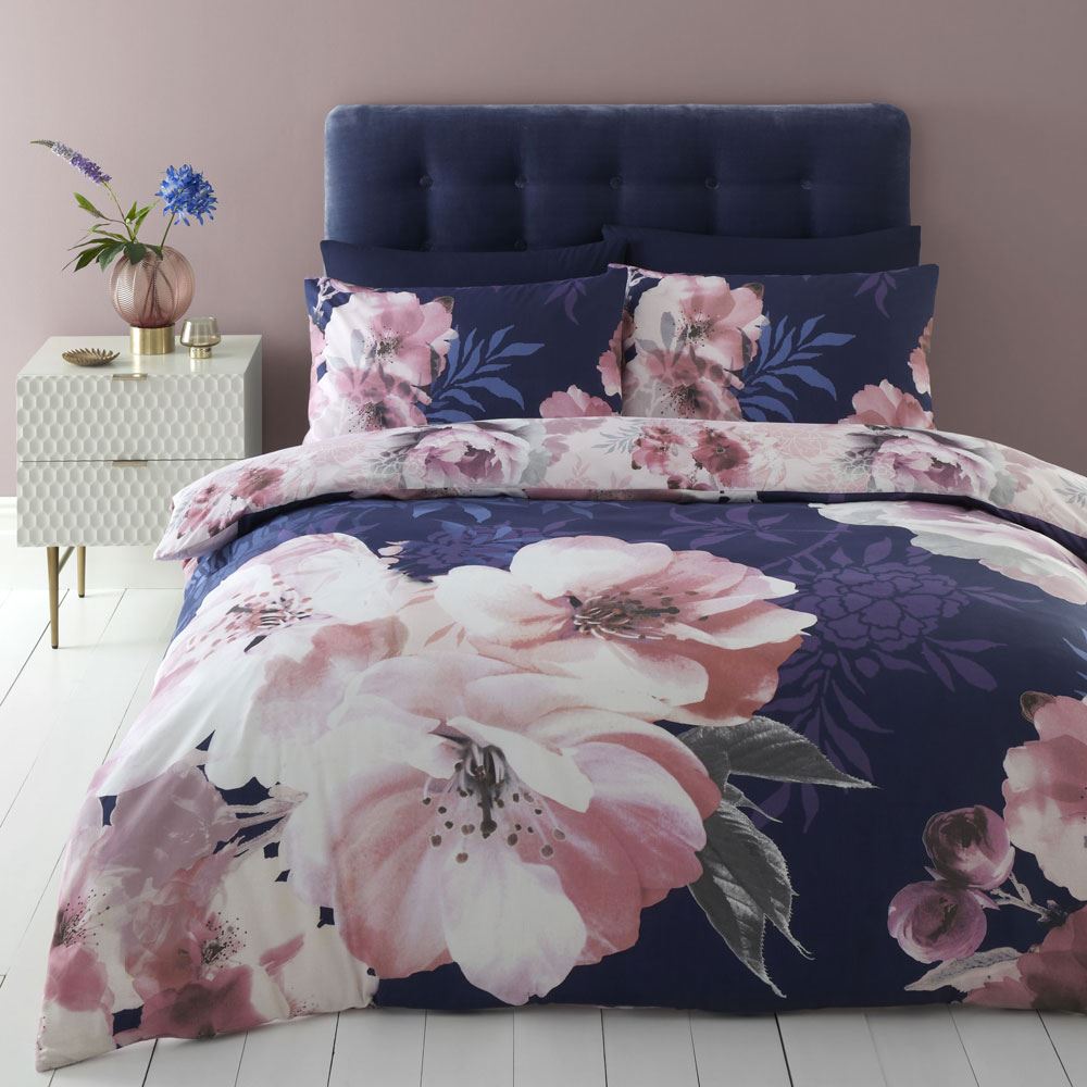 Catherine Lansfield Dramatic Floral Print Easy Care Reversible Duvet Cover Set