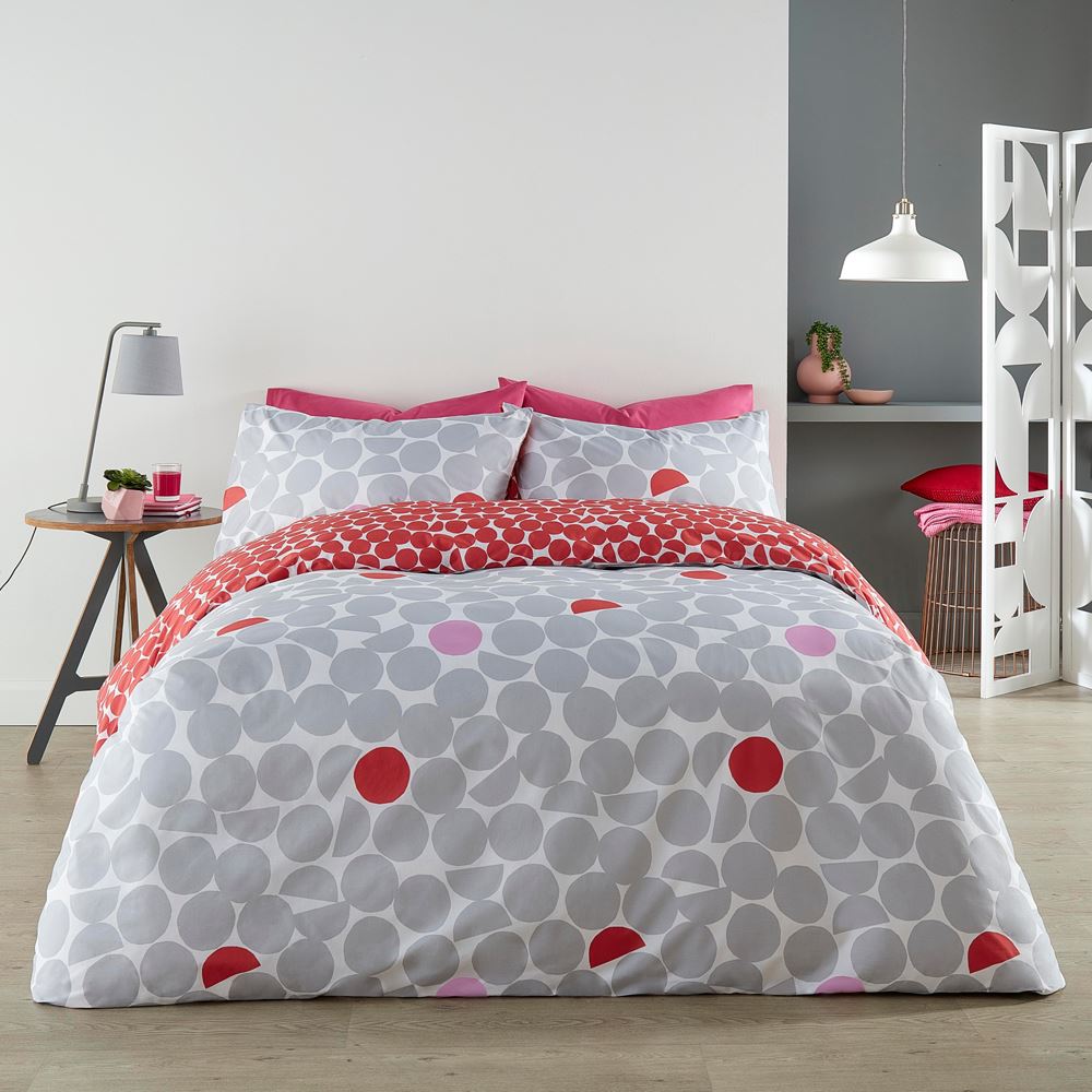 Fusion Ingo Geometric Print Easy Care Reversible Duvet Cover Set