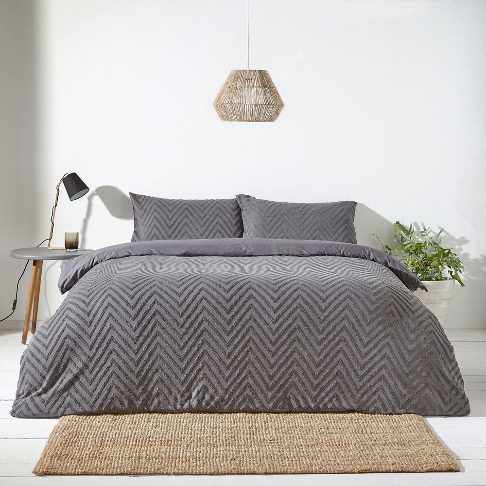 The Linen Yard Chevron Tuft 100% Cotton Duvet Cover Set