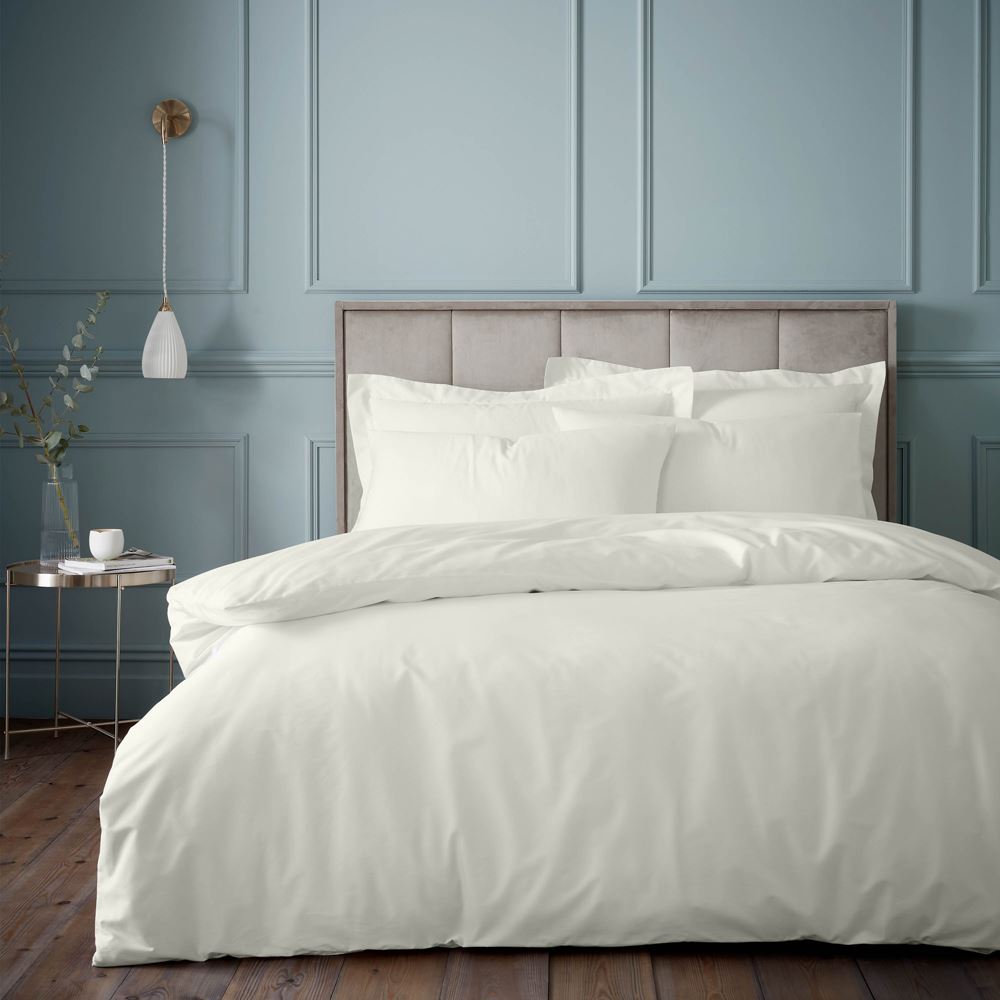Bianca Plain Dye 100% Egyptian Cotton 180 Thread Count Duvet Cover and Pillowcase Set