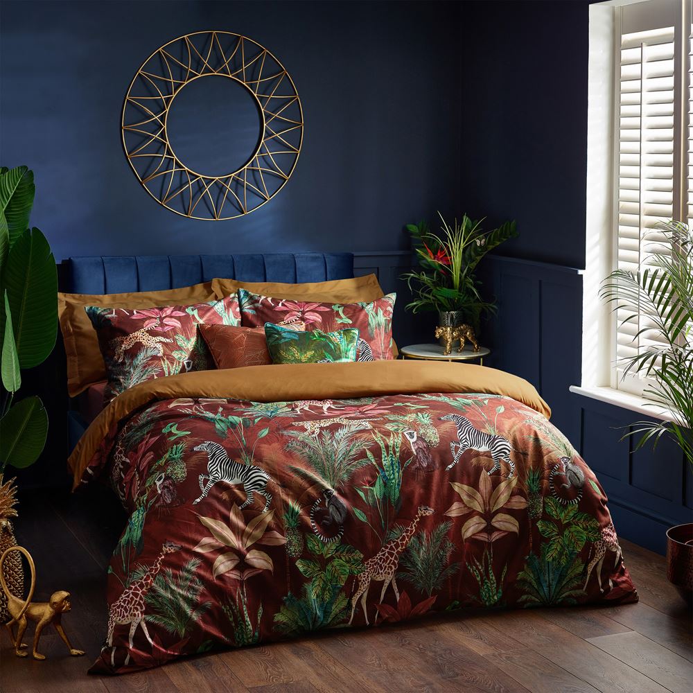 Wylder Aranya Exotic Animal Digital Print Velvet Duvet Cover Set
