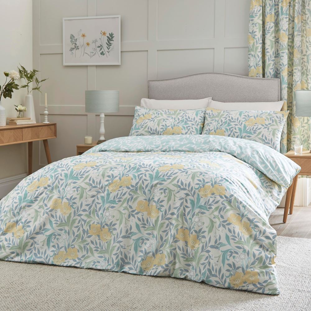 Dreams & Drapes Sandringham Floral Print Reversible Easy Care Duvet Cover Set