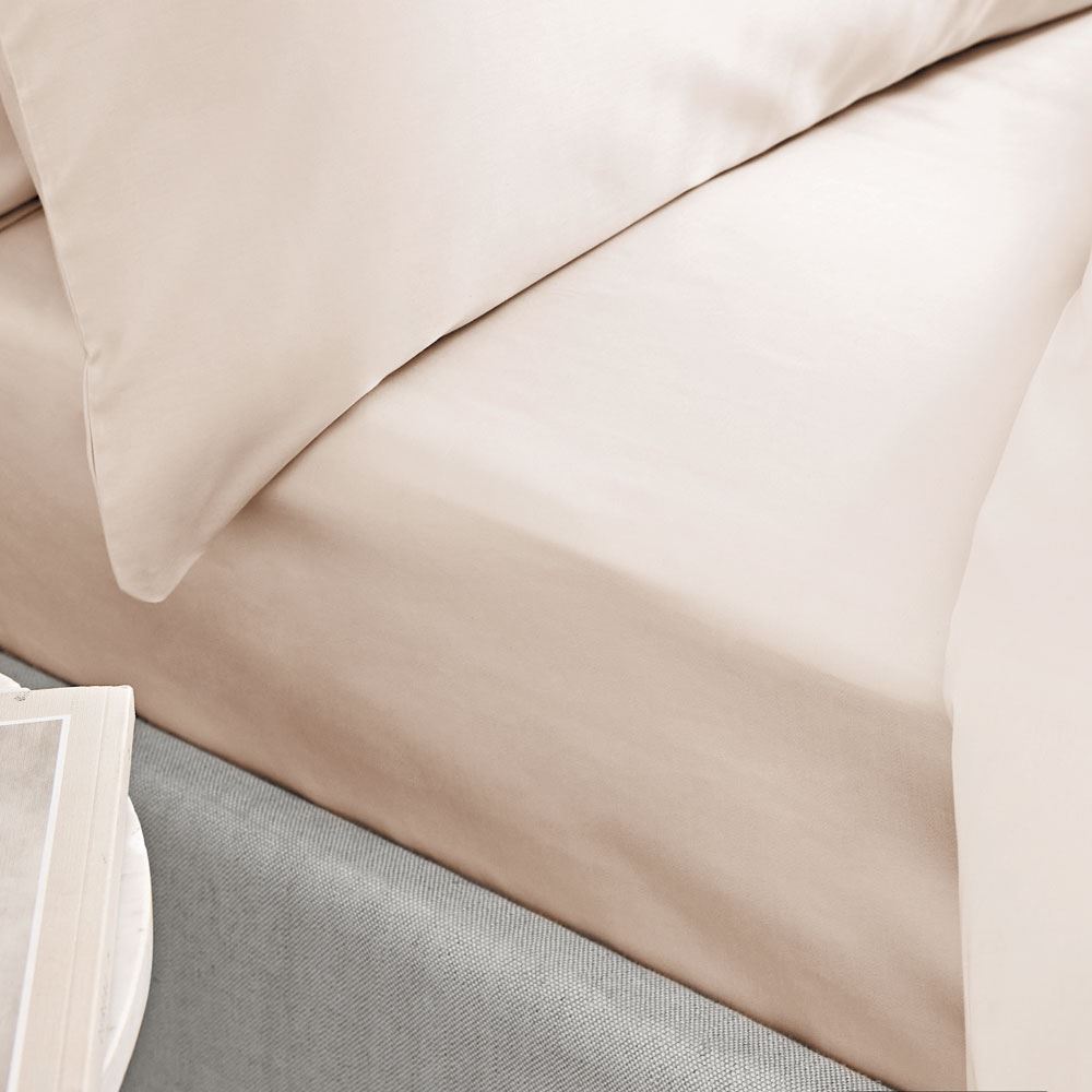 Bianca 100% Cotton Sateen 400 Thread Count Fitted Sheet