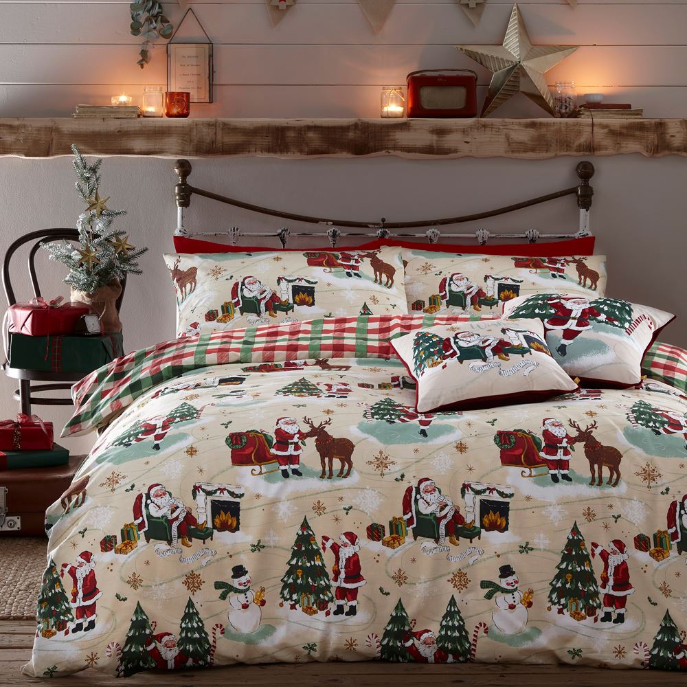 Furn Christmas Jolly Santa Print Reversible Duvet Cover Set