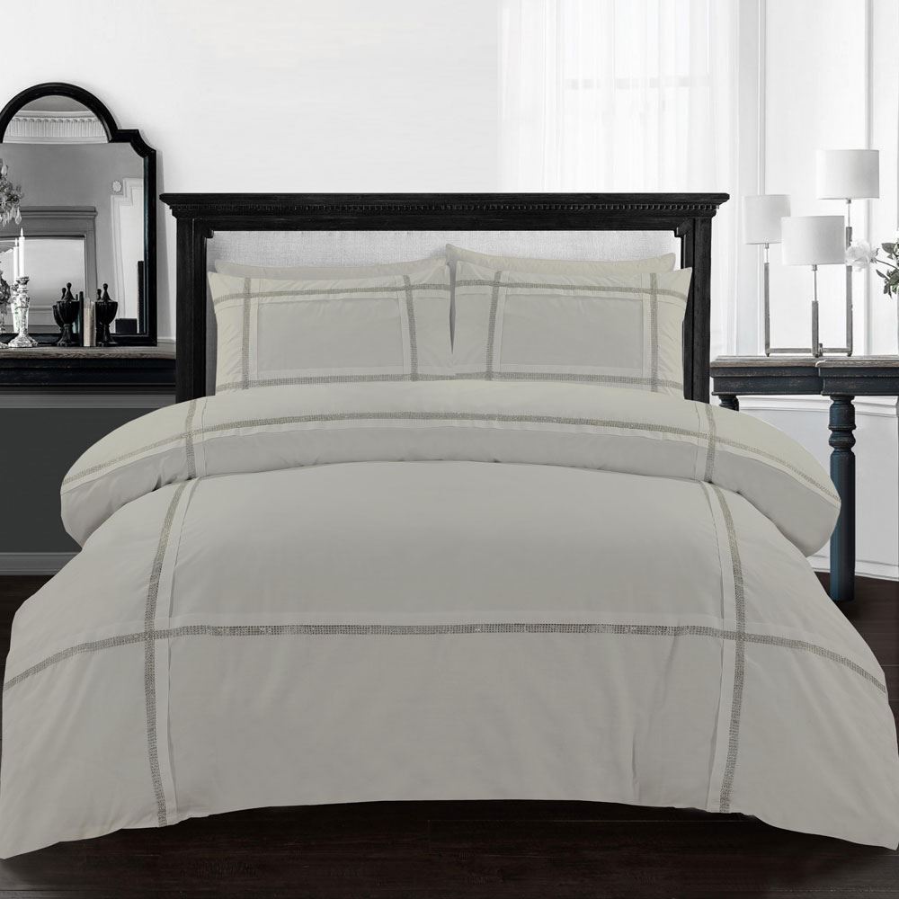 Night Zone Eva Lace Embellished Duvet Cover Set