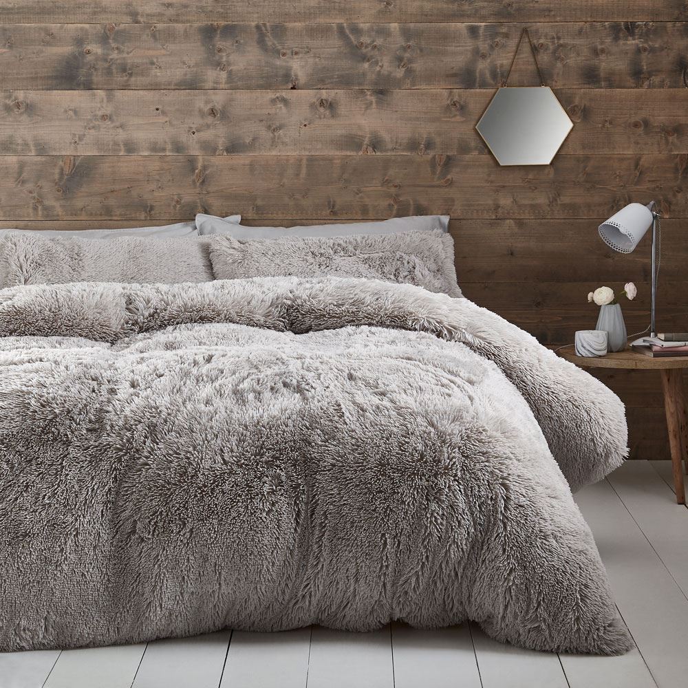 Catherine Lansfield Cuddly Deep Pile Shaggy Faux Fur Fleece Duvet Cover Set