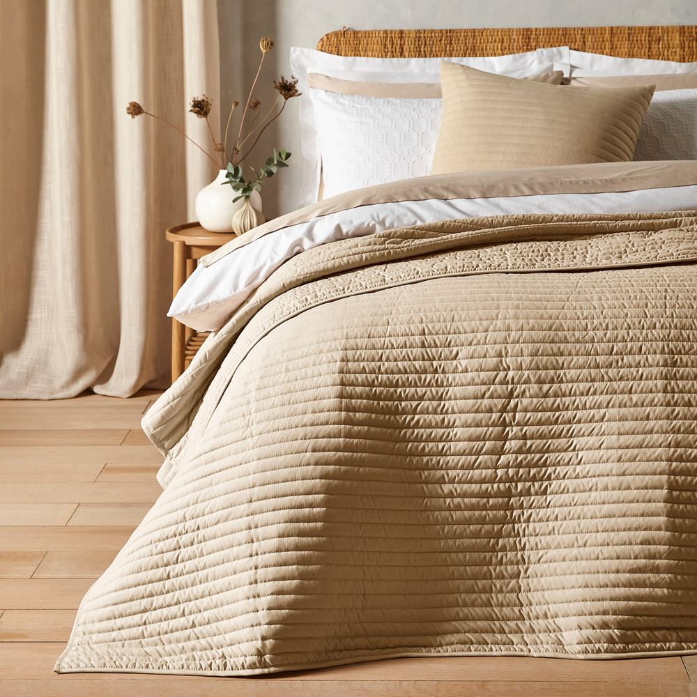 Bianca Luxurious Linear Lines Quilted Bedspread