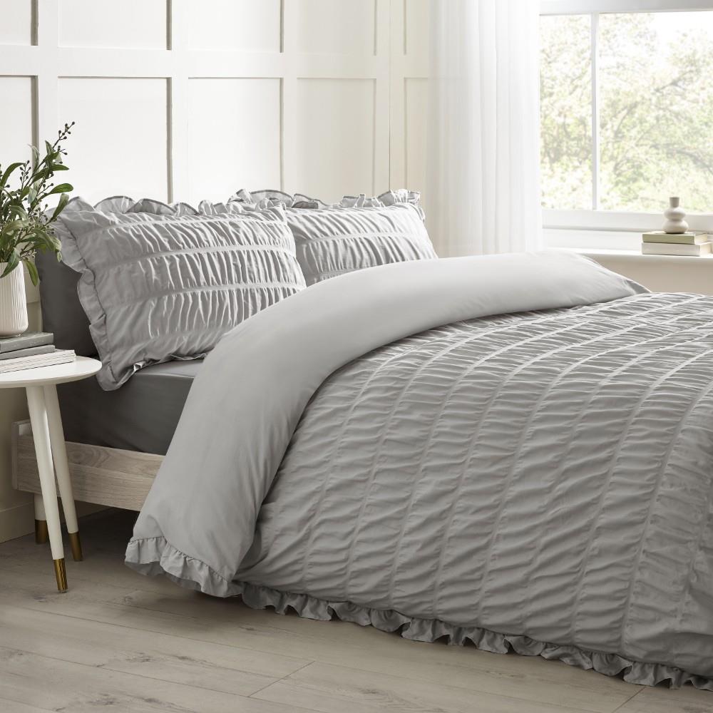 Catherine Lansfield Seersucker Frilled Duvet Cover Set