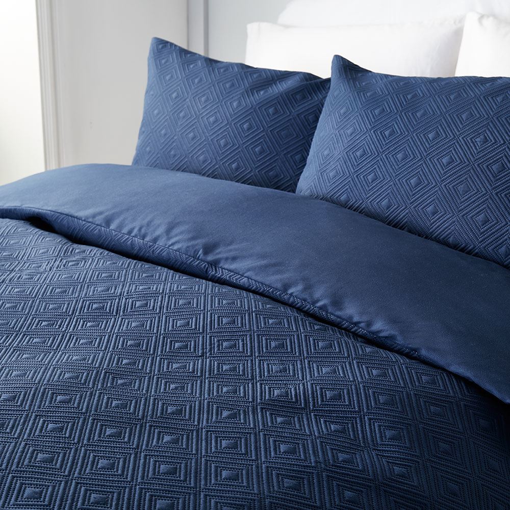 Serene Kinsley Pinsonic Stitch Quilted Duvet Cover Set