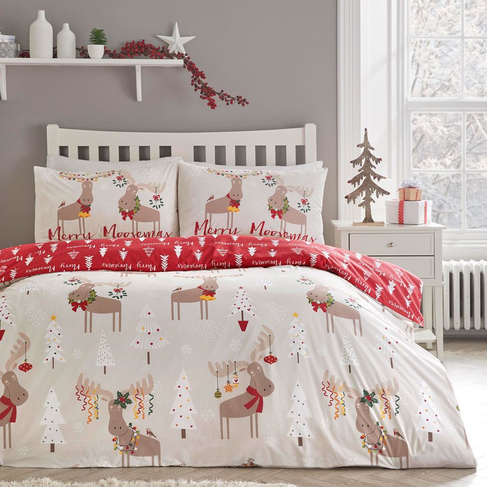 Dreams & Drapes Merry Christmoose Christmas Cotton Rich Reversible Duvet Cover Set