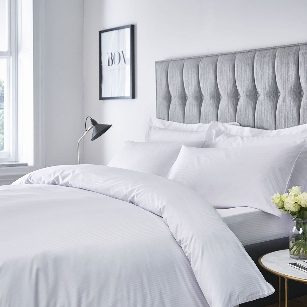 Catherine Lansfield Platinum Satin Stripe 300 Thread Count Fitted Sheet