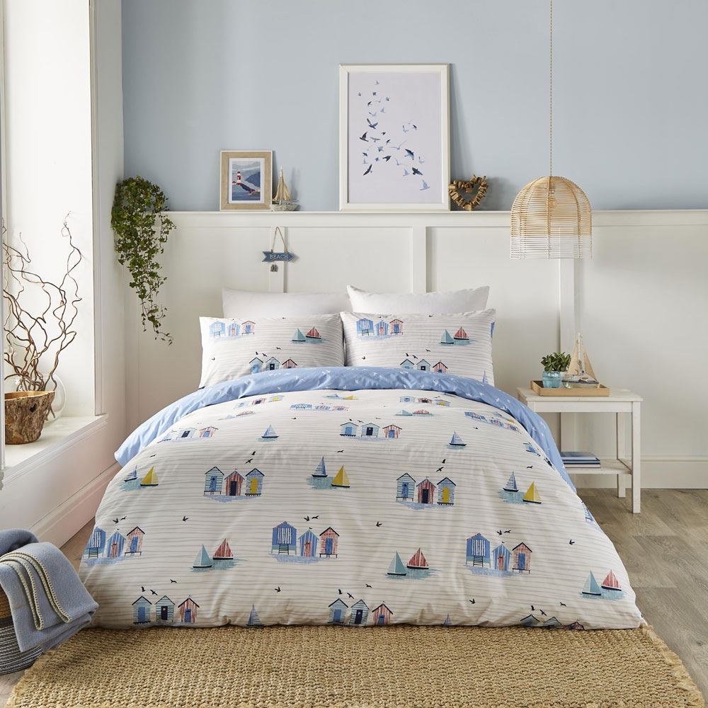 Fusion Beach Huts Beach Print Easy Care Reversible Duvet Cover Set