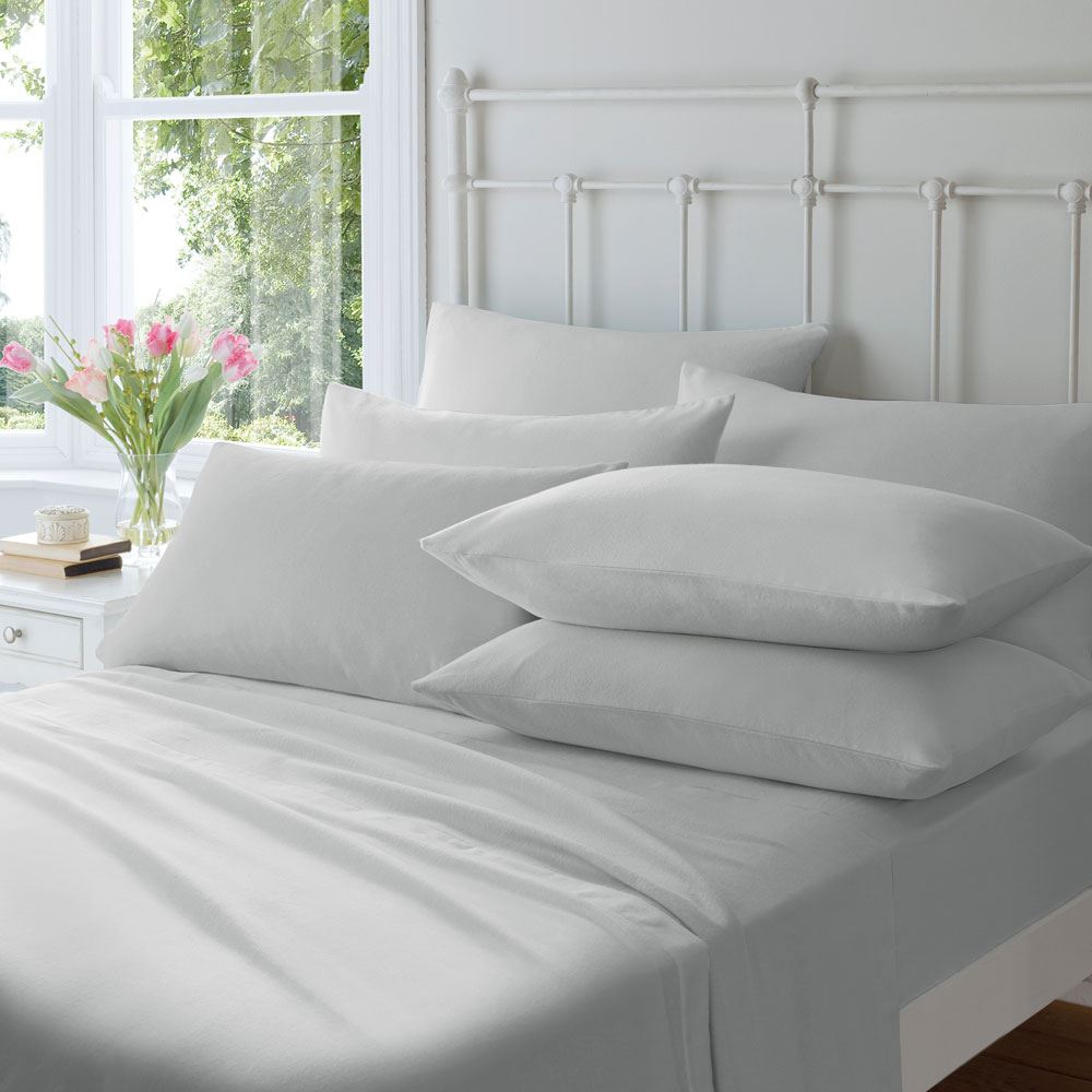 Catherine Lansfield Plain Dyed 100% Brushed Cotton Flannelette Duvet Cover Set