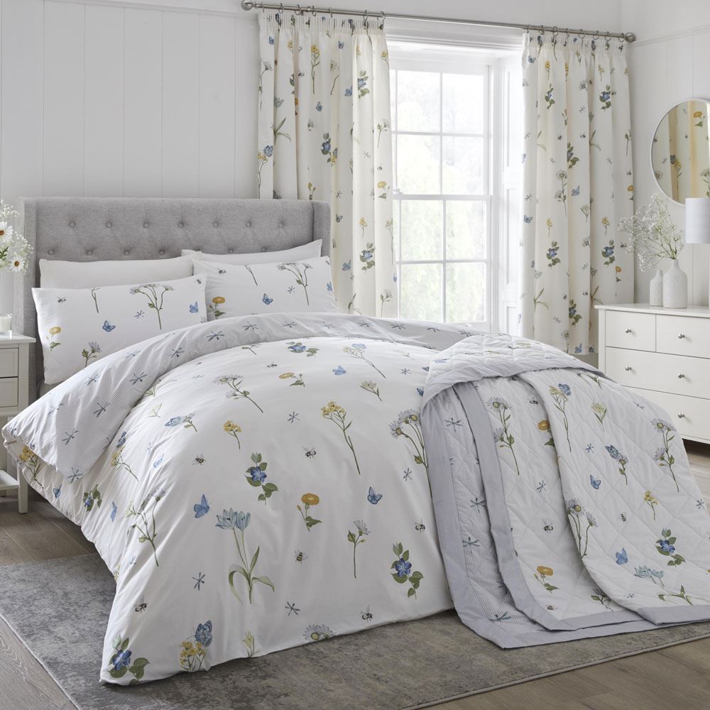 Dreams & Drapes Emelia Floral Print Easy Care Reversible Duvet Cover Set