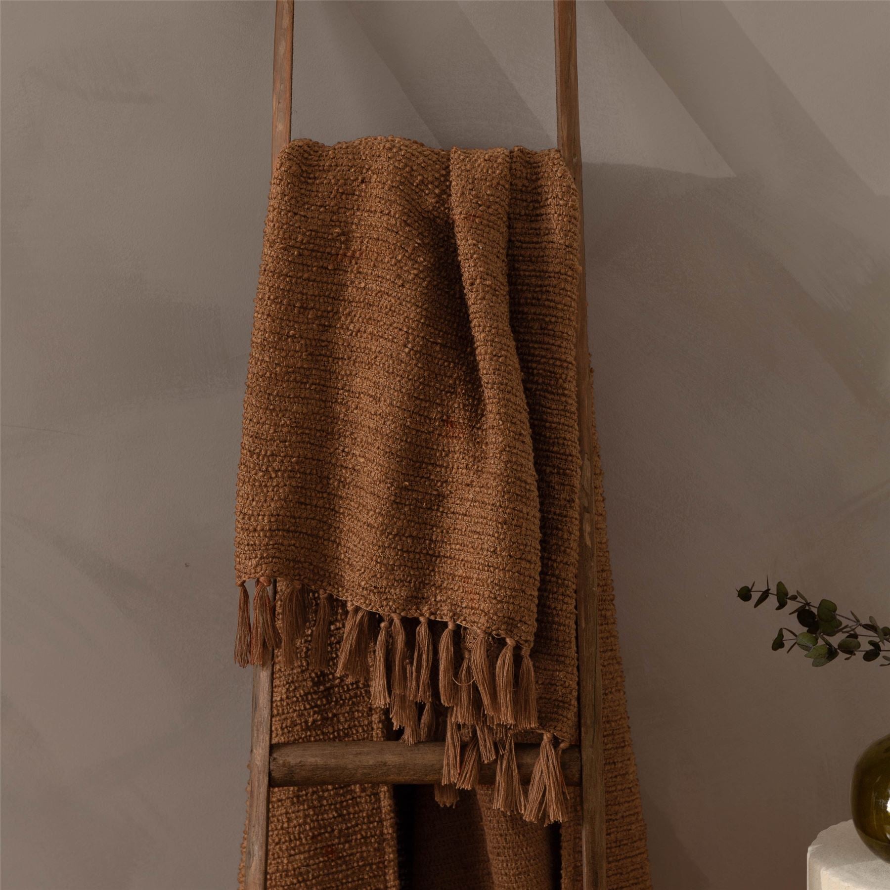 Yard Candar Textured Boucle Fringed Throw