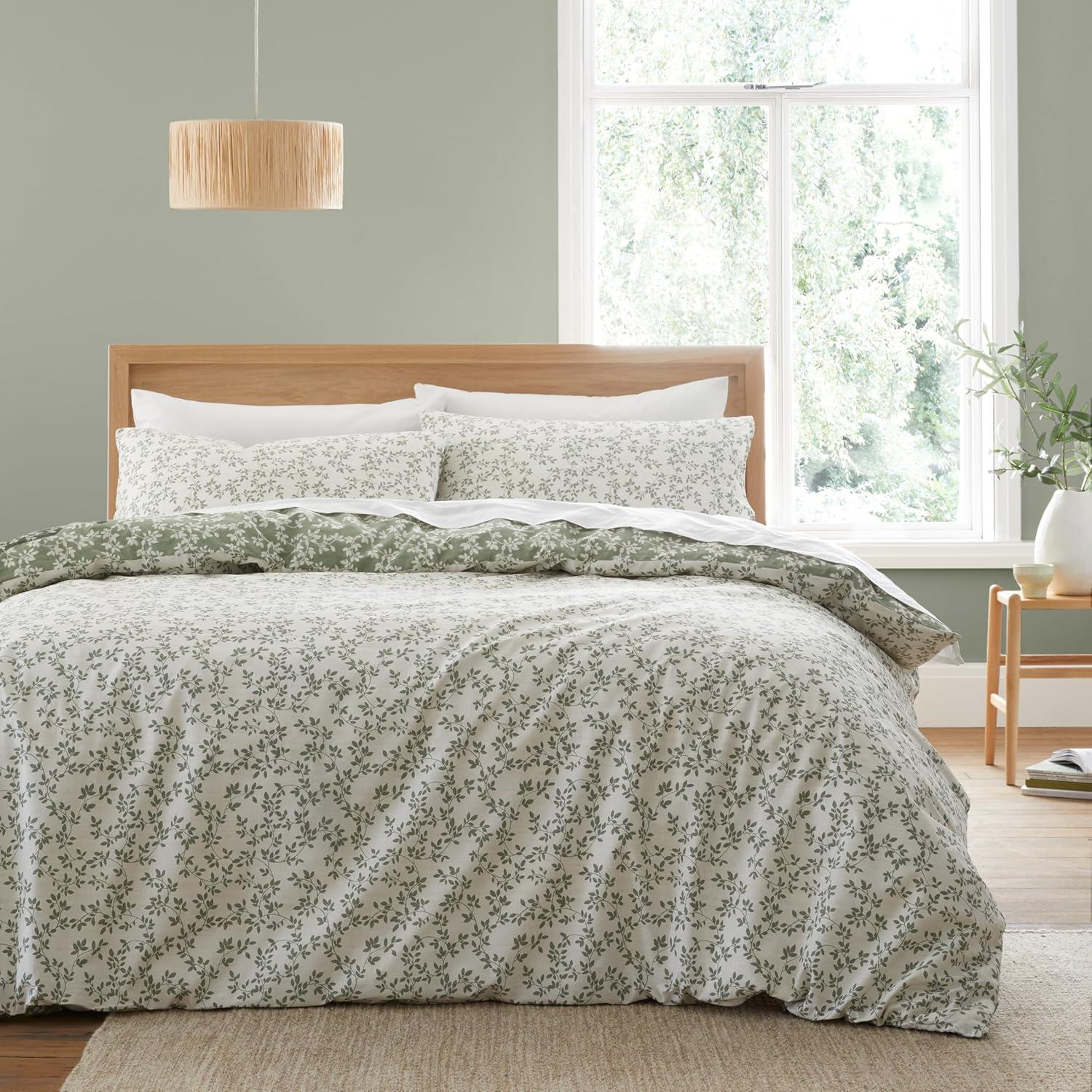 Bianca Shadow Leaves 100% Cotton 200 Thread Count Reversible Duvet Cover Set