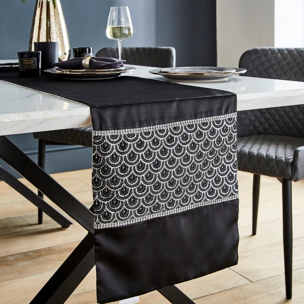 Catherine Lansfield Deco Sequin 32x180 cm Dining Table