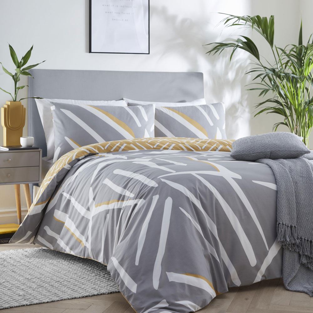 Drift Forward Stryke Contemporary Print Reversible Eco-Friendly Duvet Cover Set